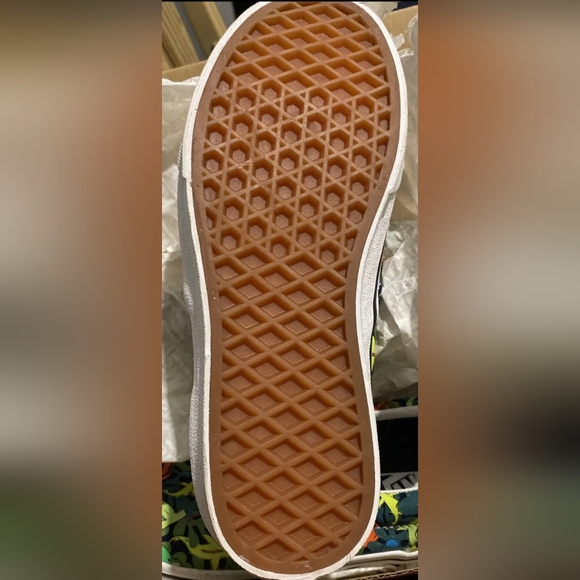 NEW Glow In The Dark Vans Size 3 - Picture 4 of 5